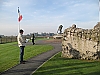 devant le memorial pour le CAUE